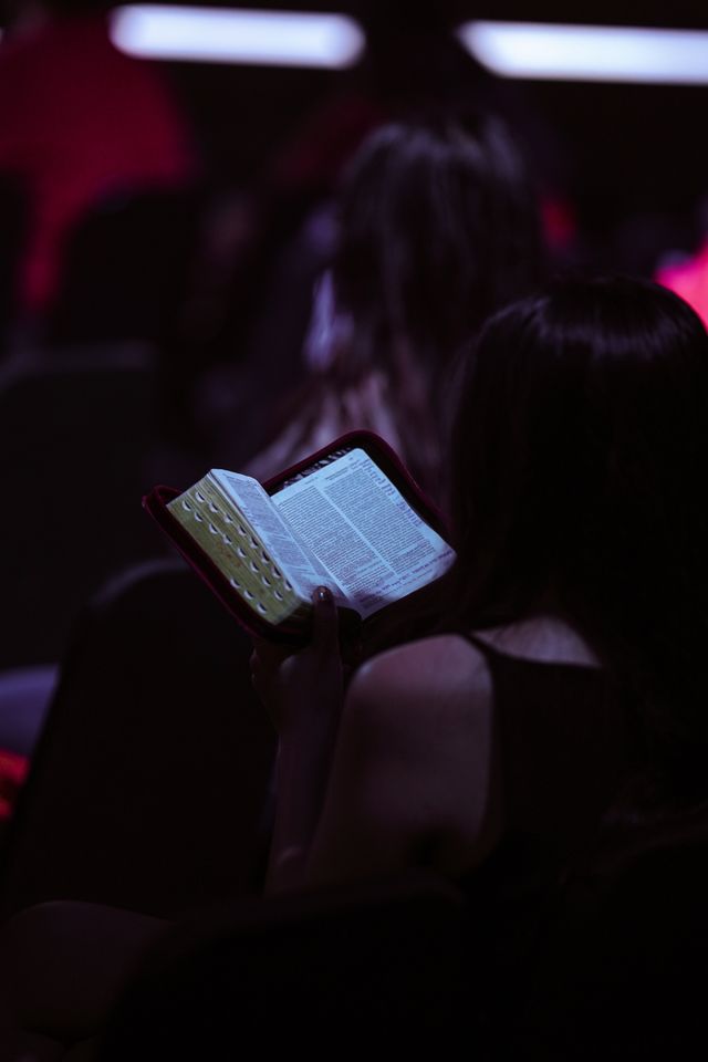 WARISAN TELADAN BAGI GENERASI | 2 PETRUS 1 : 14-15