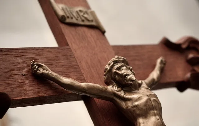 TIDAK DI LUPAKAN | Lukas 16: 20-21