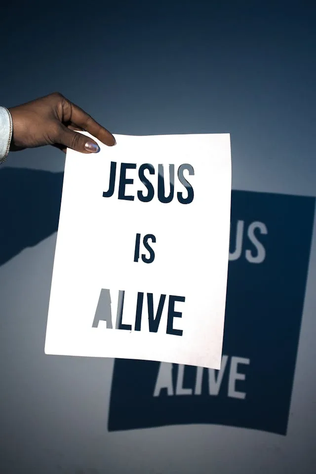YESUS BANGKIT DARI ANTARA ORANG MATI, PERCAYALAH! | YOHANES 20:1–10 | Pdt. Kristian Kasenda, S.Th