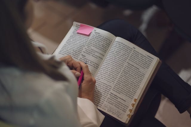 SUKACITA BERSAMA TUHAN | 1 TESALONIKA 5:16