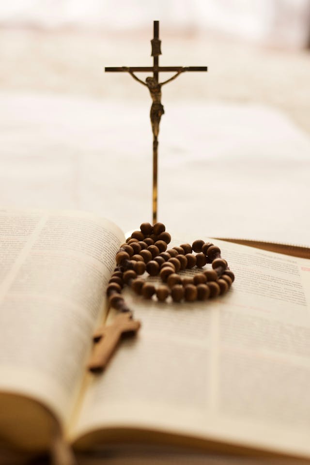 SANG IDOLA | 1 KORINTUS 1:14-16