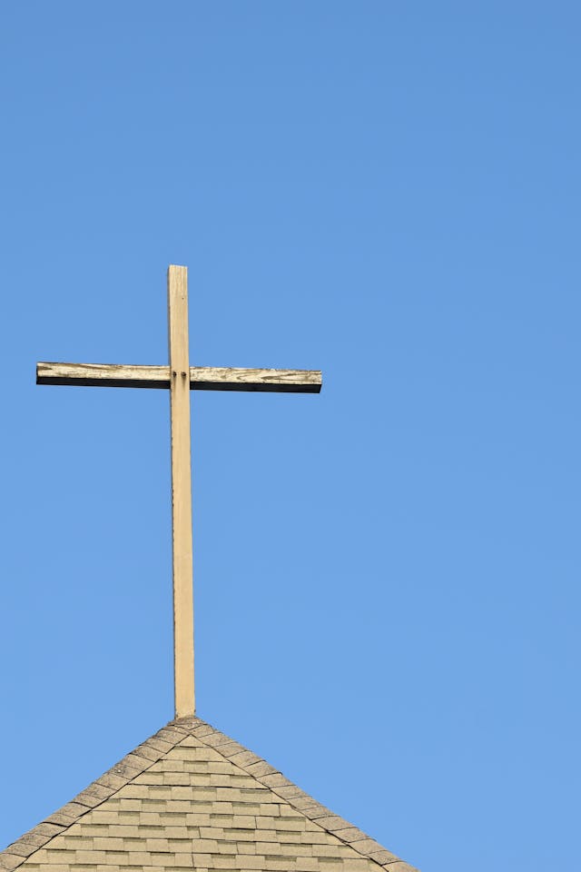 DIHASUT DAN TERHASUT | MARKUS 15:11-13